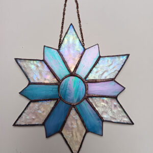 Kék irizáló csillag